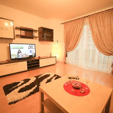 Rafila House Брашов