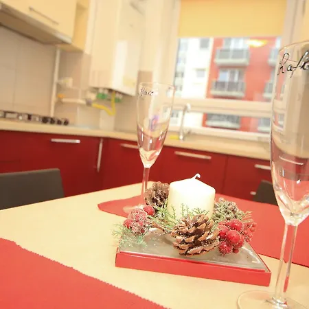 Rafila House Апартаменти Брашов