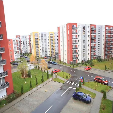 Rafila House Апартаменти *